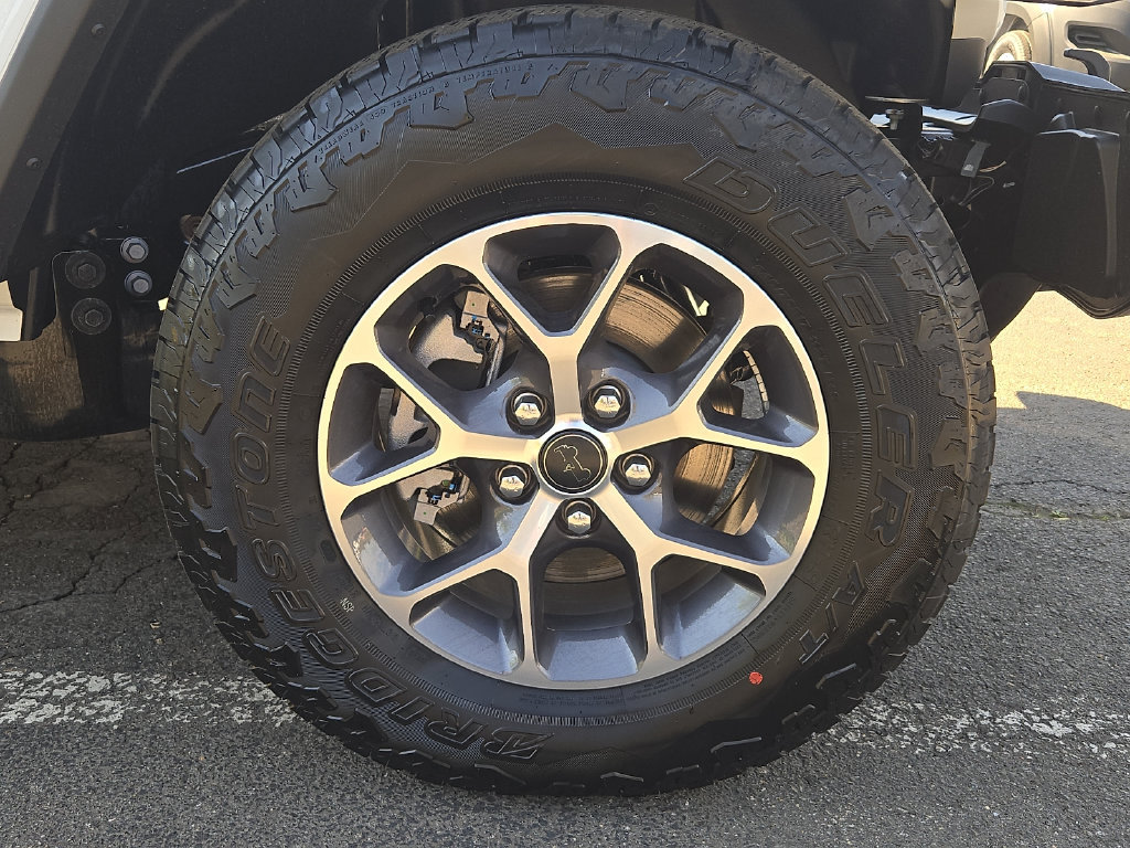 New 2026 Jeep Gladiator Sport AWD/4WD image 6