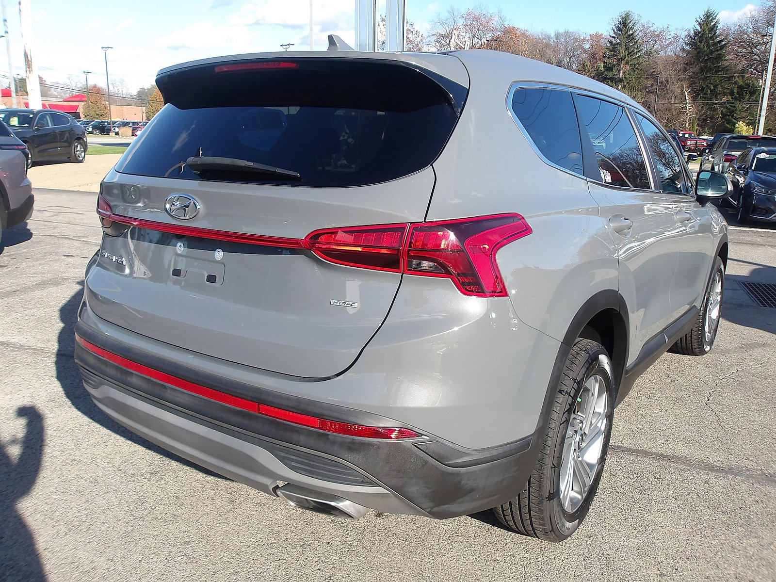 Certified 2022 Hyundai Santa Fe SE image 7