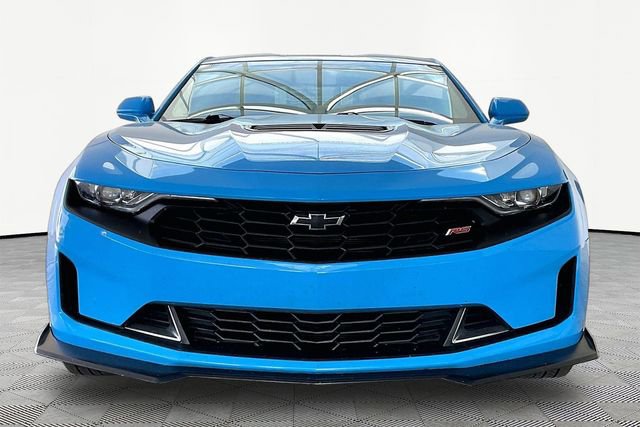 Used 2022 Chevrolet Camaro LT w/ RS Package image 2