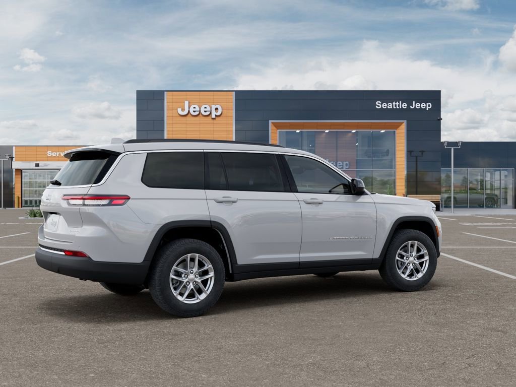 New 2026 Jeep Grand Cherokee L Laredo AWD/4WD image 5