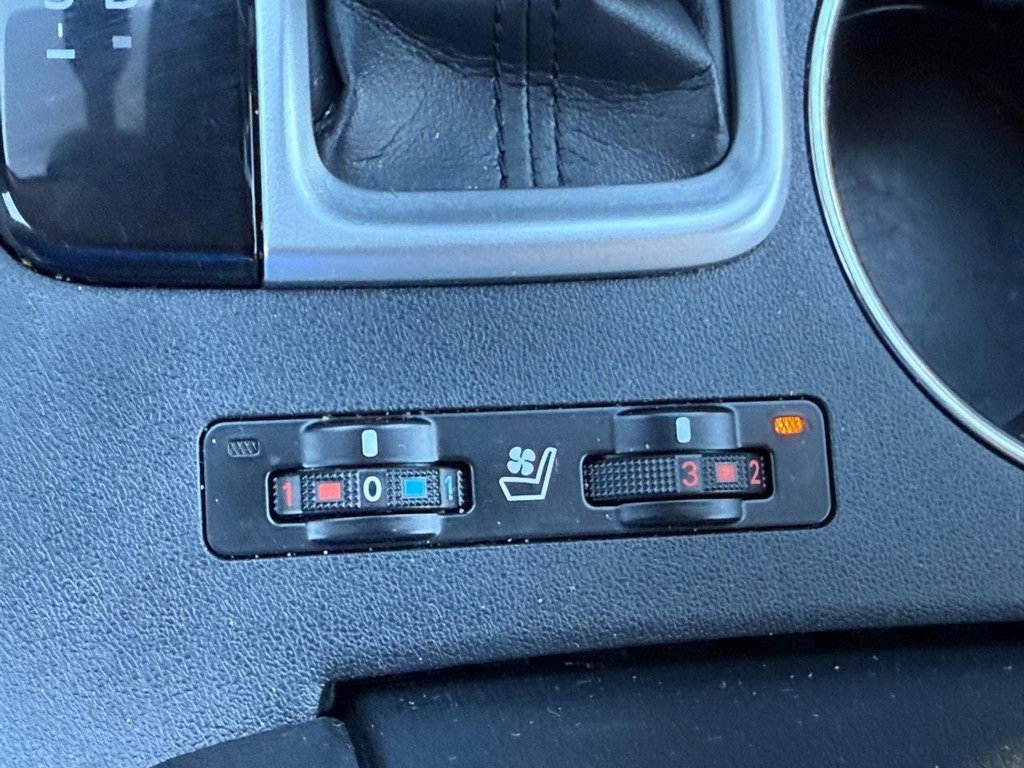 Used 2019 Toyota Highlander Limited Platinum image 26