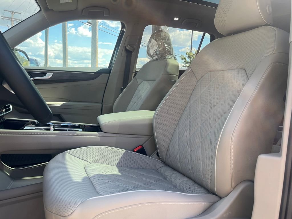 New 2026 Volkswagen Atlas SEL Premium R-Line image 6