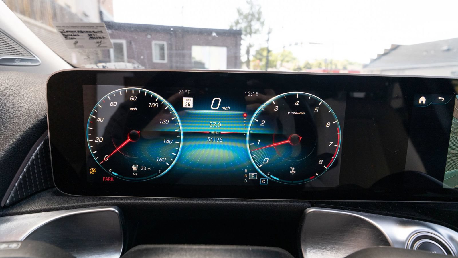 Used 2021 Mercedes-Benz GLB 250 4MATIC w/ Premium Package image 42