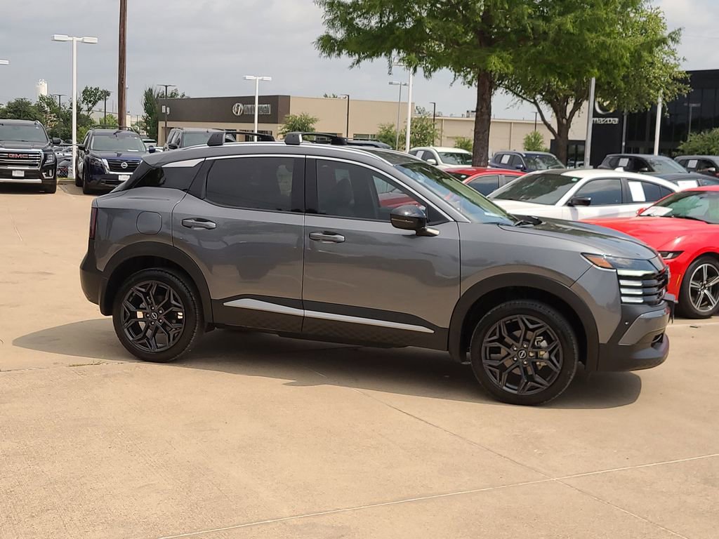 Certified 2026 Nissan Kicks SR w/ Cold Weather Package FWD image 4