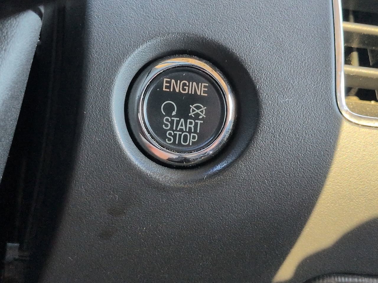 Used 2014 Ford Flex Limited w/ Equipment Group 301A FWD image 25