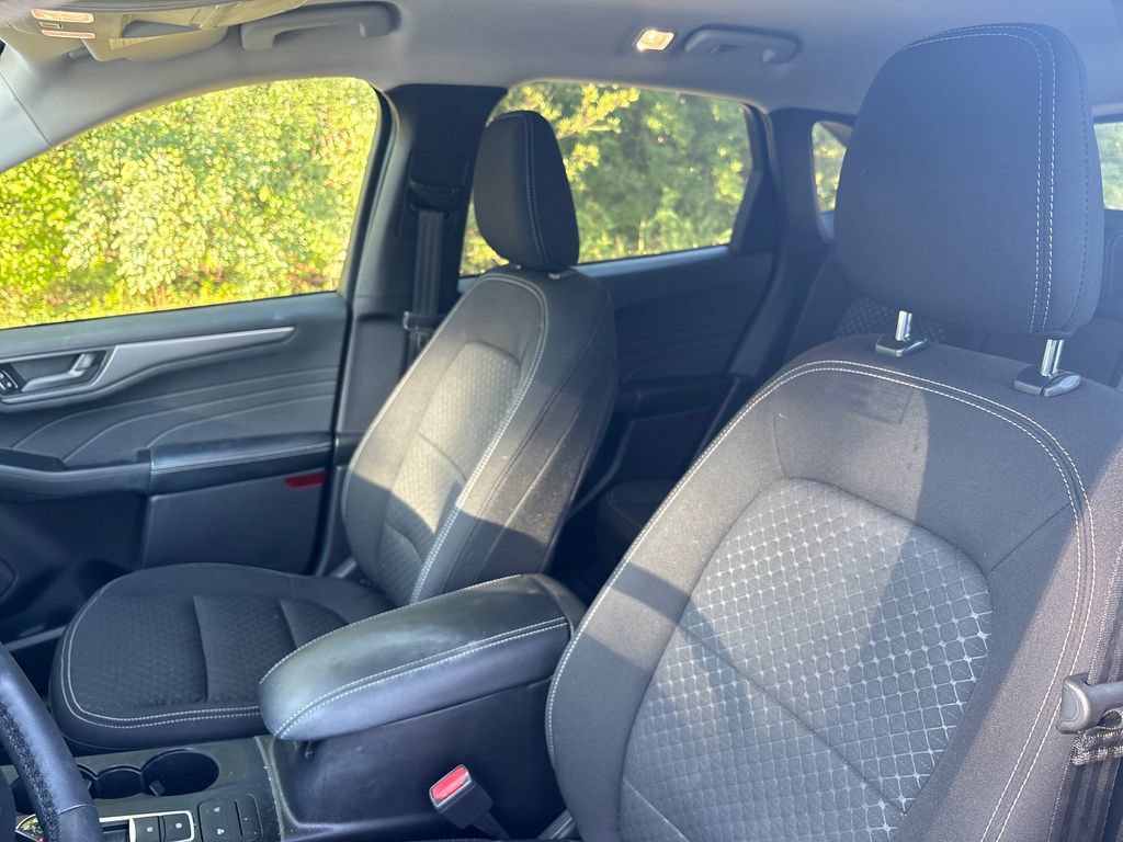 Used 2023 Ford Escape Active AWD/4WD image 9