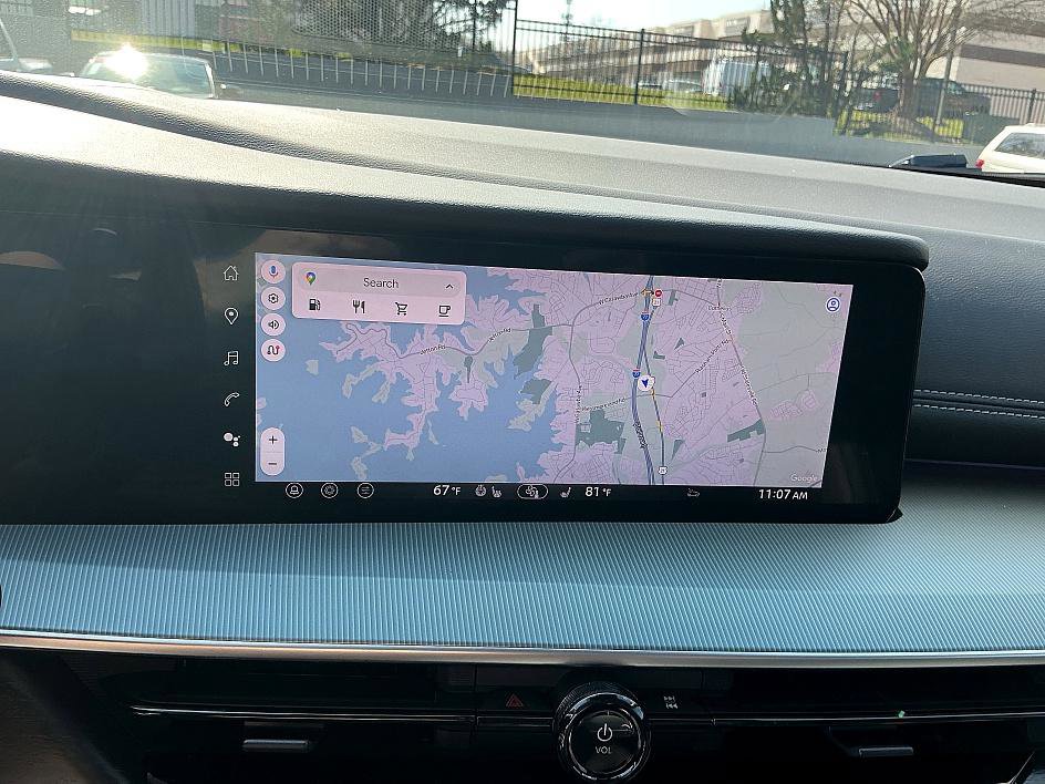 Certified 2025 Nissan Murano SL image 18