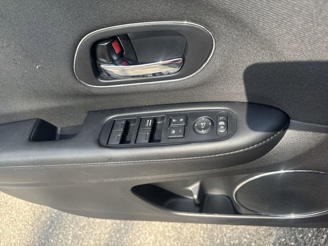Used 2019 Honda HR-V EX image 26
