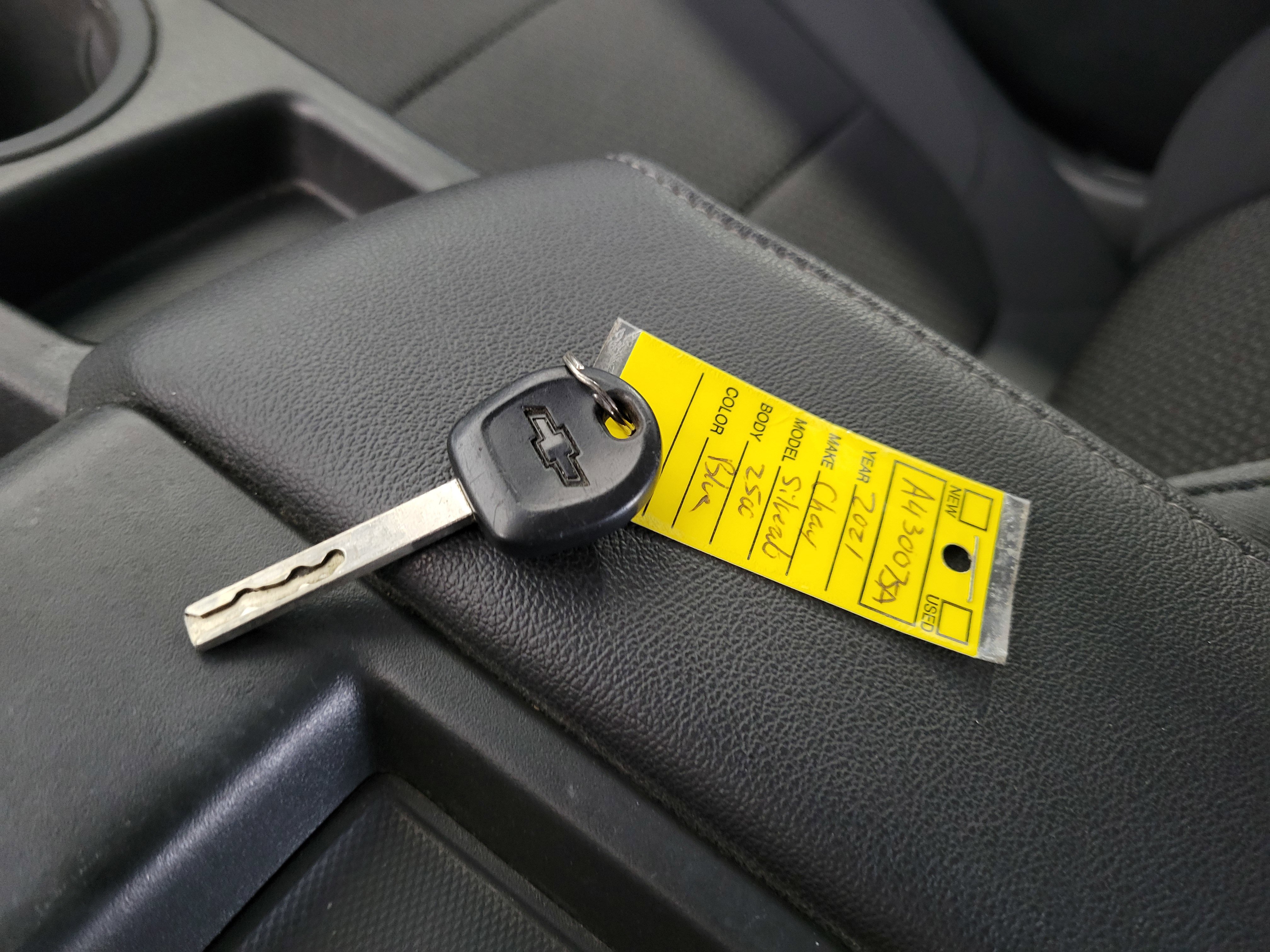 Used 2021 Chevrolet Silverado 2500 Custom w/ Custom Value Package image 49