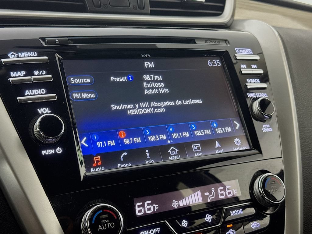 Used 2016 Nissan Murano S w/ Navigation Package AWD/4WD image 18