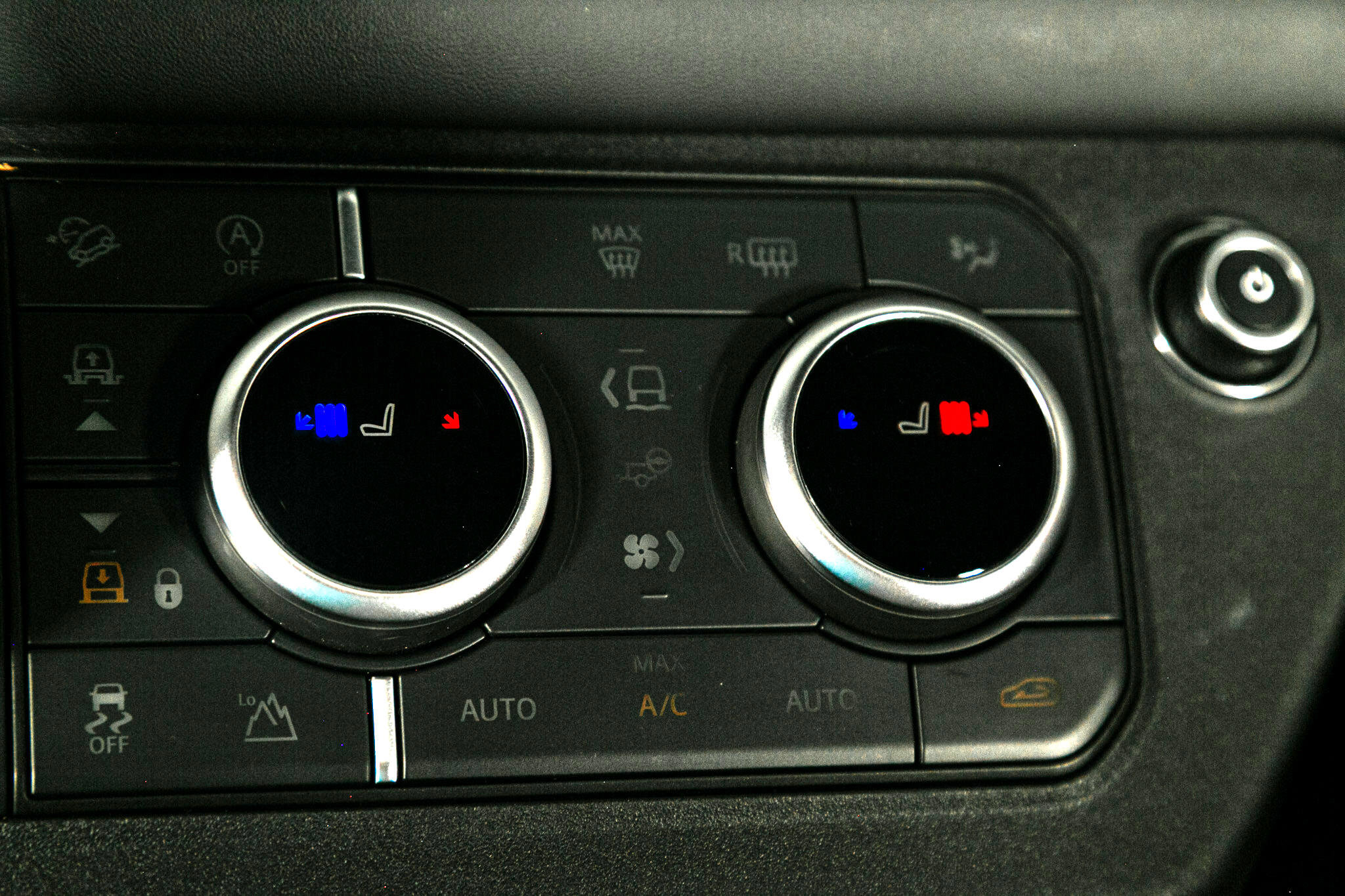 Used 2020 Land Rover Defender 110 X image 16