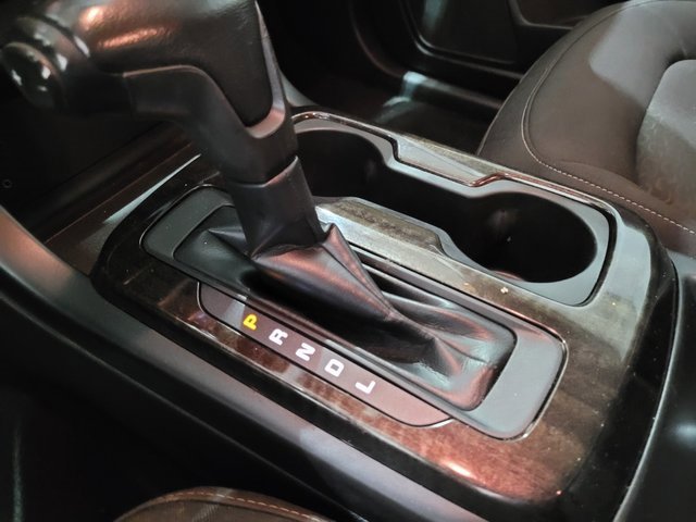 Used 2017 GMC Canyon SLE w/ SLE Convenience Package image 29