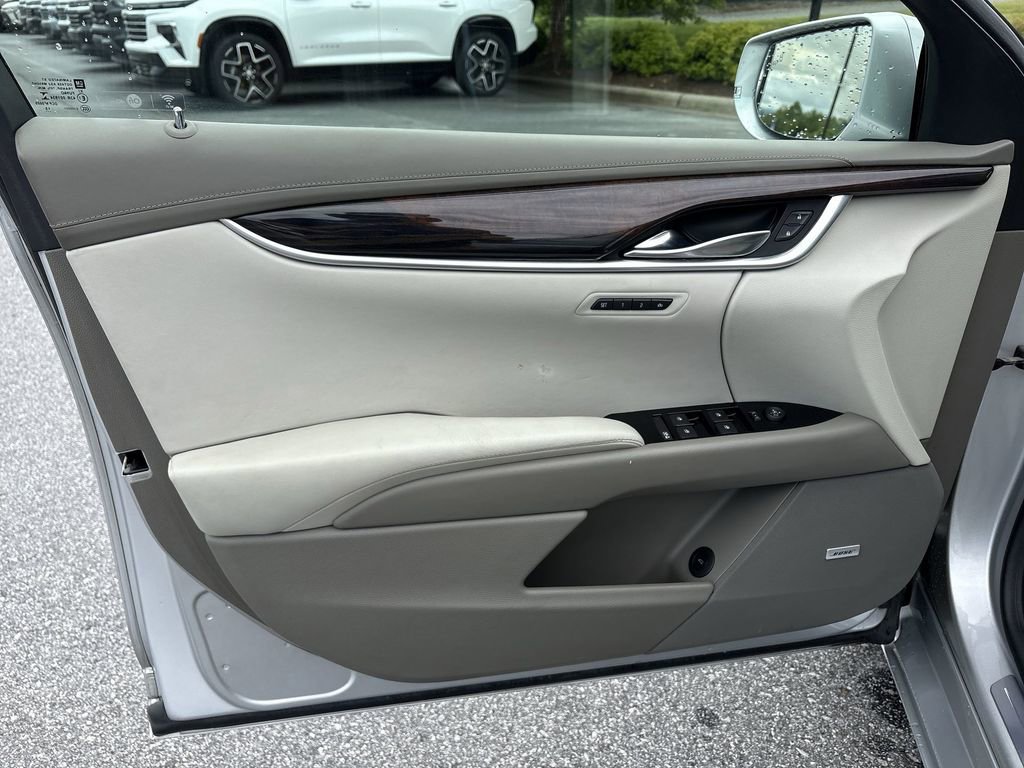 Used 2016 Cadillac XTS Platinum FWD image 24