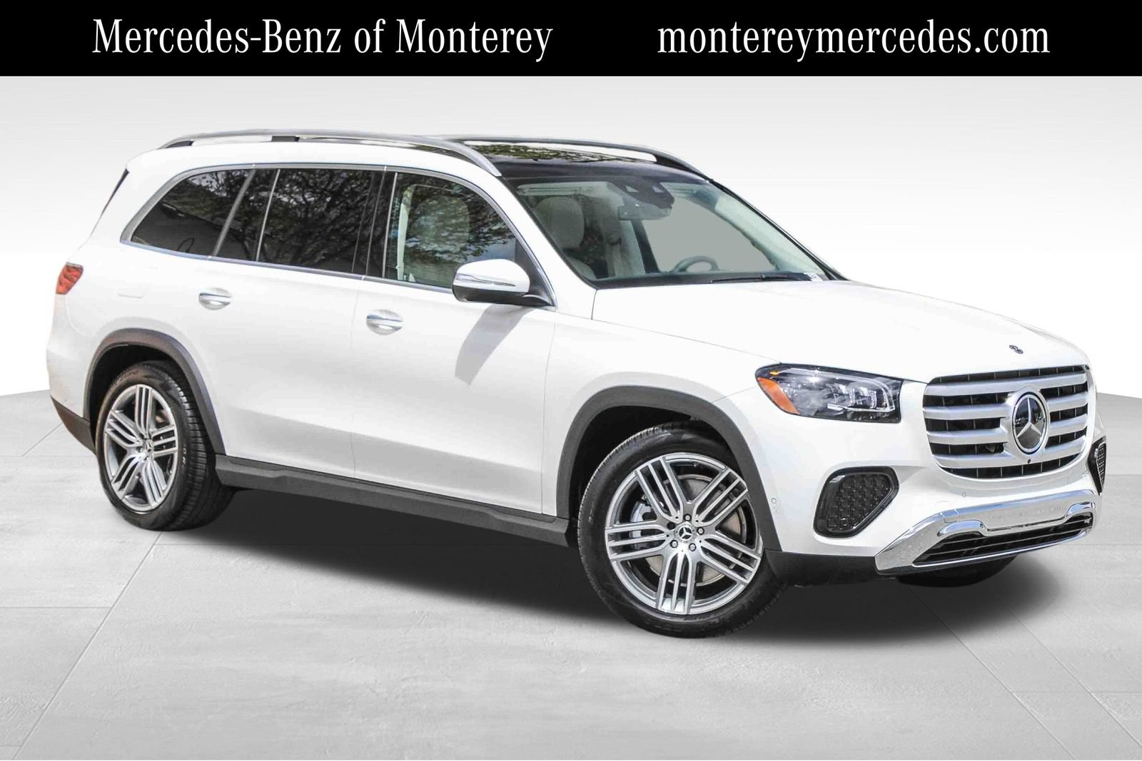 New 2026 Mercedes-Benz GLS 450 4MATIC image 1