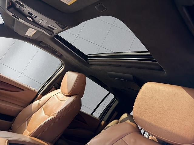 Used 2017 Cadillac Escalade ESV Platinum image 45