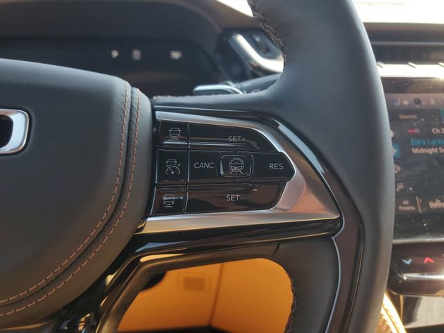New 2026 Jeep Grand Cherokee Summit image 27