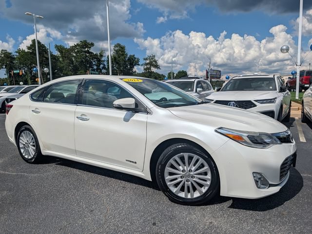 Used 2014 Toyota Avalon Limited w/ Technology Package FWD image 14