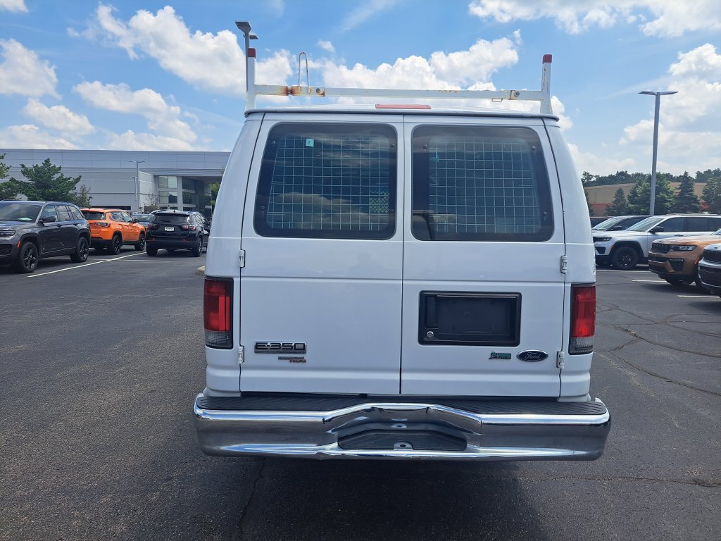 Used 2013 Ford E-350 and Econoline 350 Extended Super Duty w/ Commercial Cargo Van Pkg RWD image 4