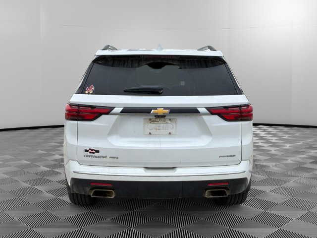 Used 2023 Chevrolet Traverse Premier AWD/4WD image 4