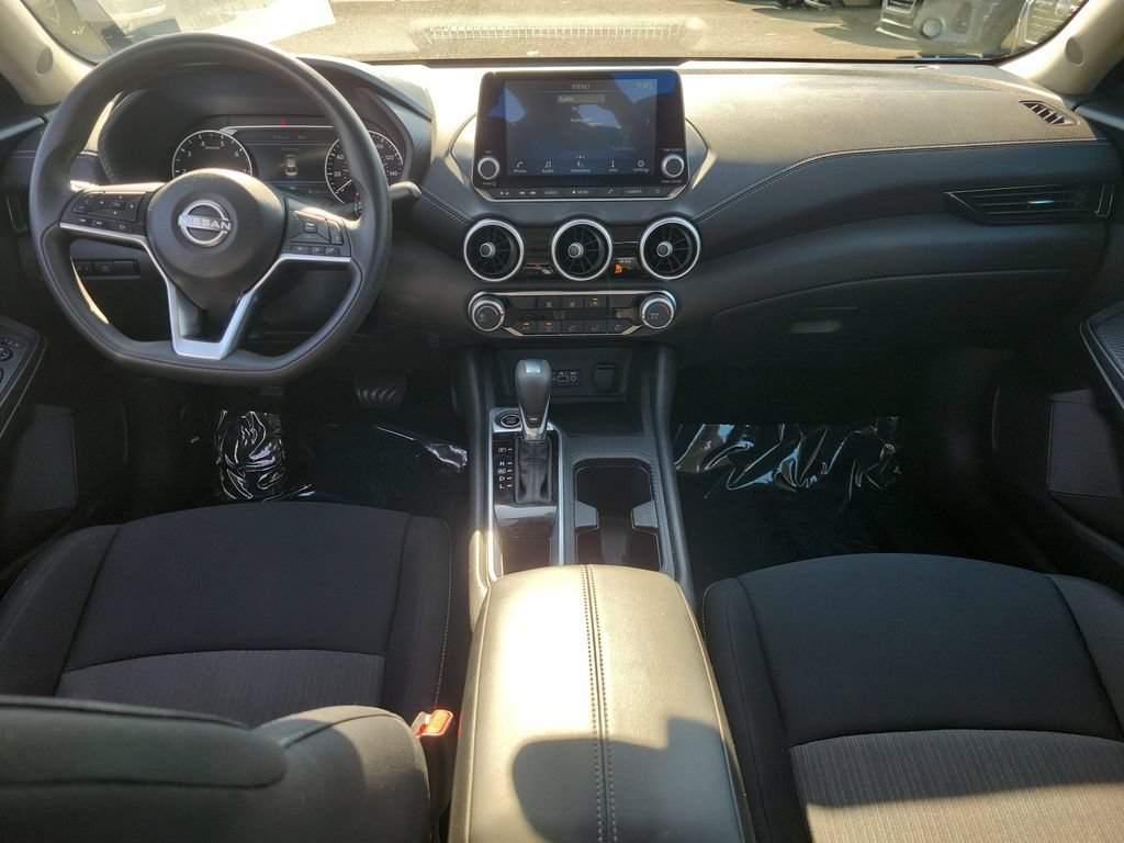 Certified 2024 Nissan Sentra SV FWD image 11