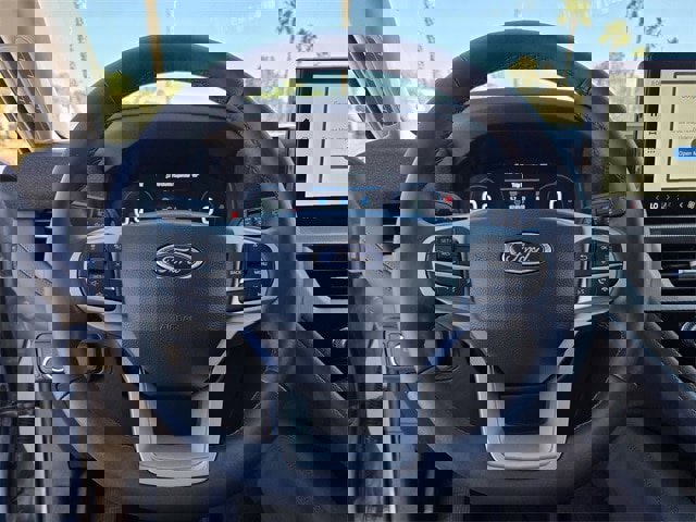 Certified 2025 Ford Explorer Active w/ Active Comfort Package image 25