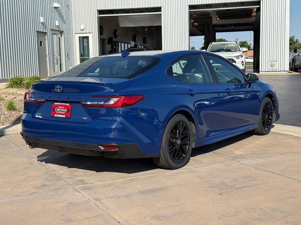 Certified 2025 Toyota Camry SE FWD image 5