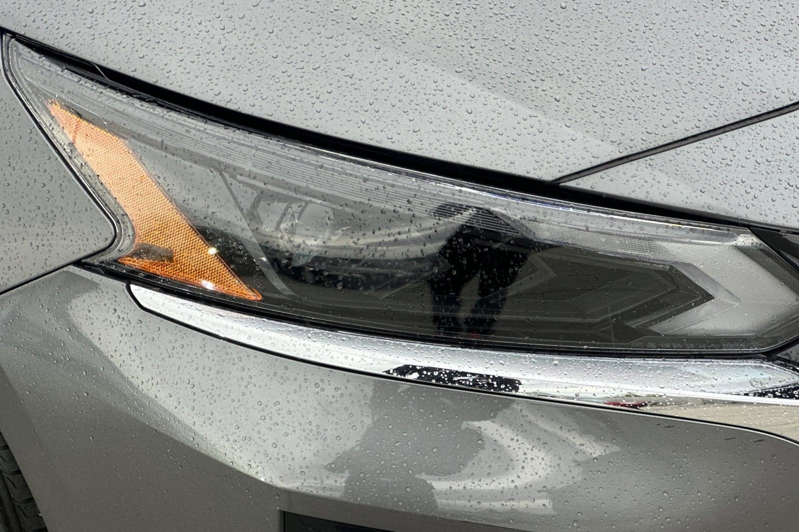 Used 2025 Nissan Altima 2.5 SV image 9