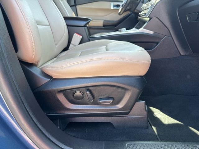 Used 2020 Ford Explorer XLT w/ Equipment Group 202A image 29