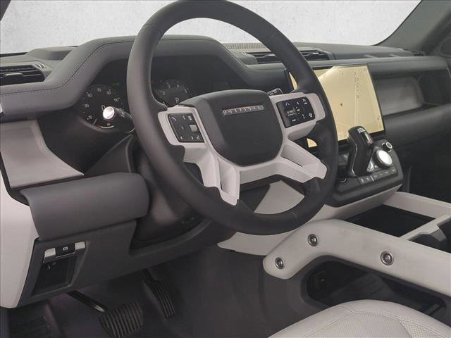 New 2026 Land Rover Defender 130 X-Dynamic SE AWD/4WD image 3