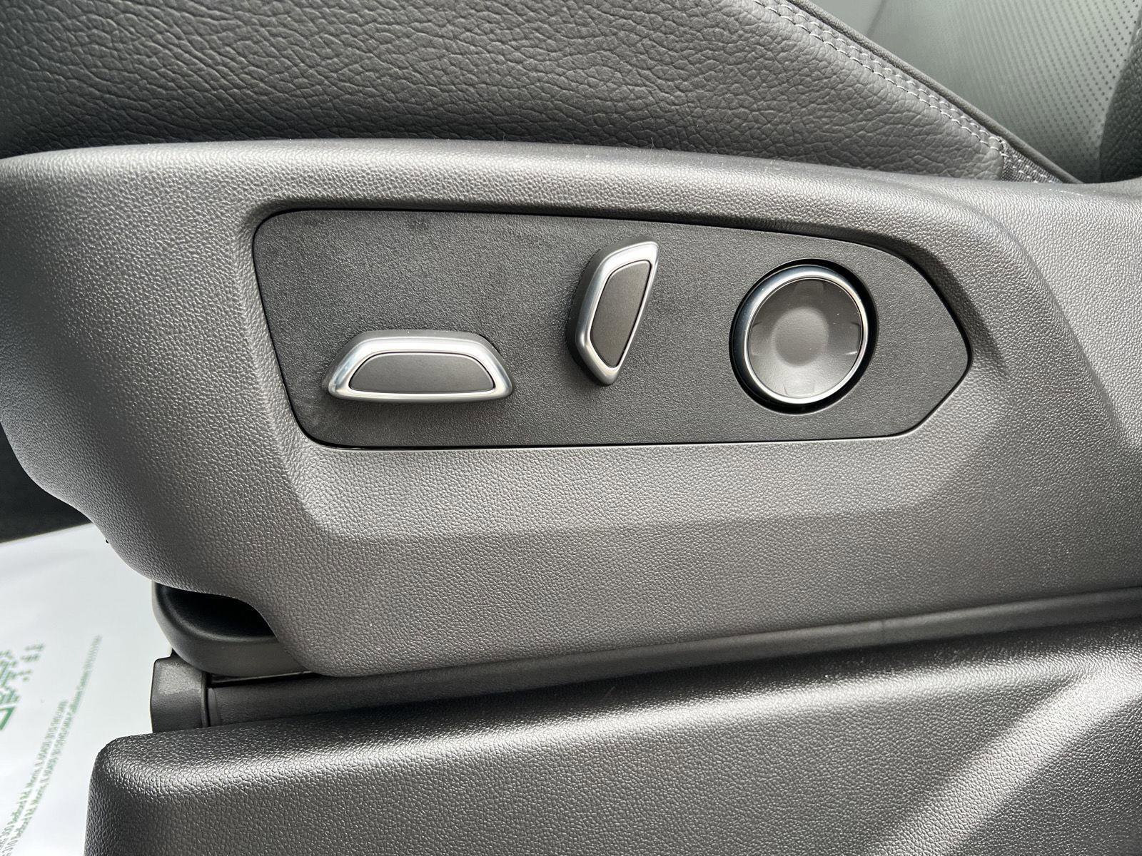 New 2026 GMC Yukon Denali AWD/4WD image 20