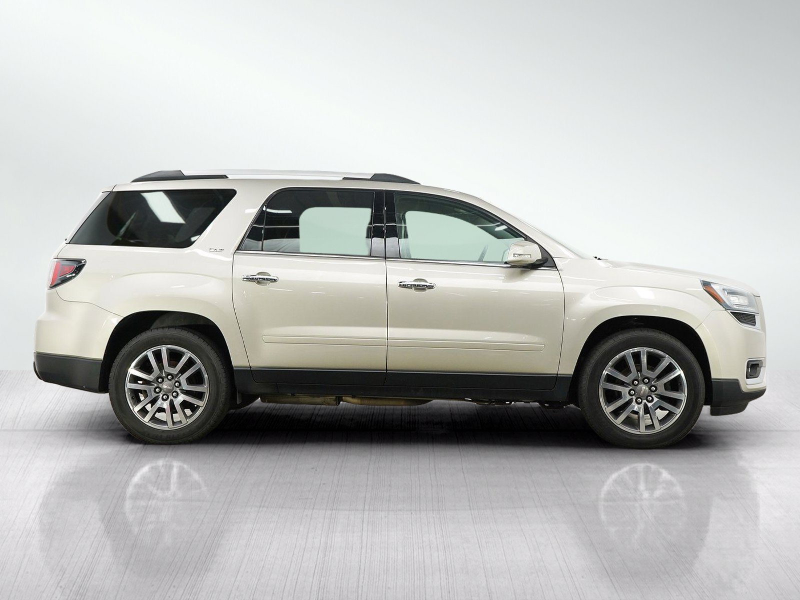 Used 2017 GMC Acadia Limited SLT AWD/4WD image 6