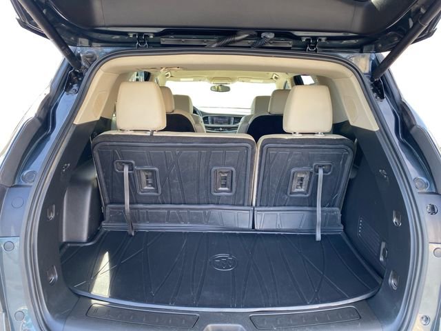 Used 2021 Buick Enclave Essence w/ Sound and Sites Package AWD/4WD image 19