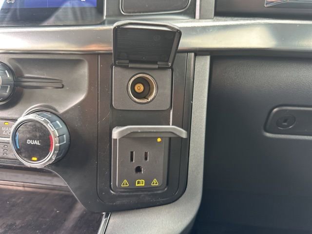 Used 2022 Ford F150 Lariat image 22