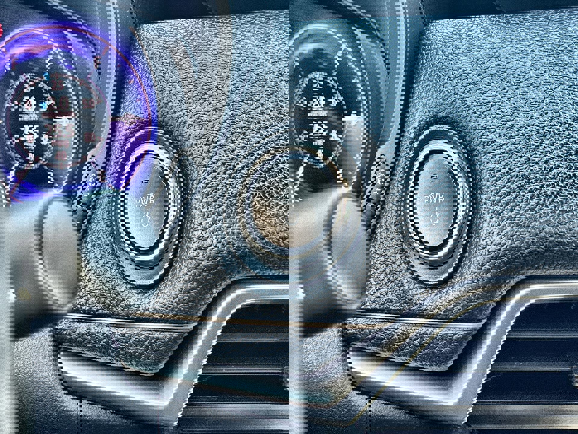 Used 2024 MAZDA CX-90 Plug-In Hybrid w/ Preferred image 17