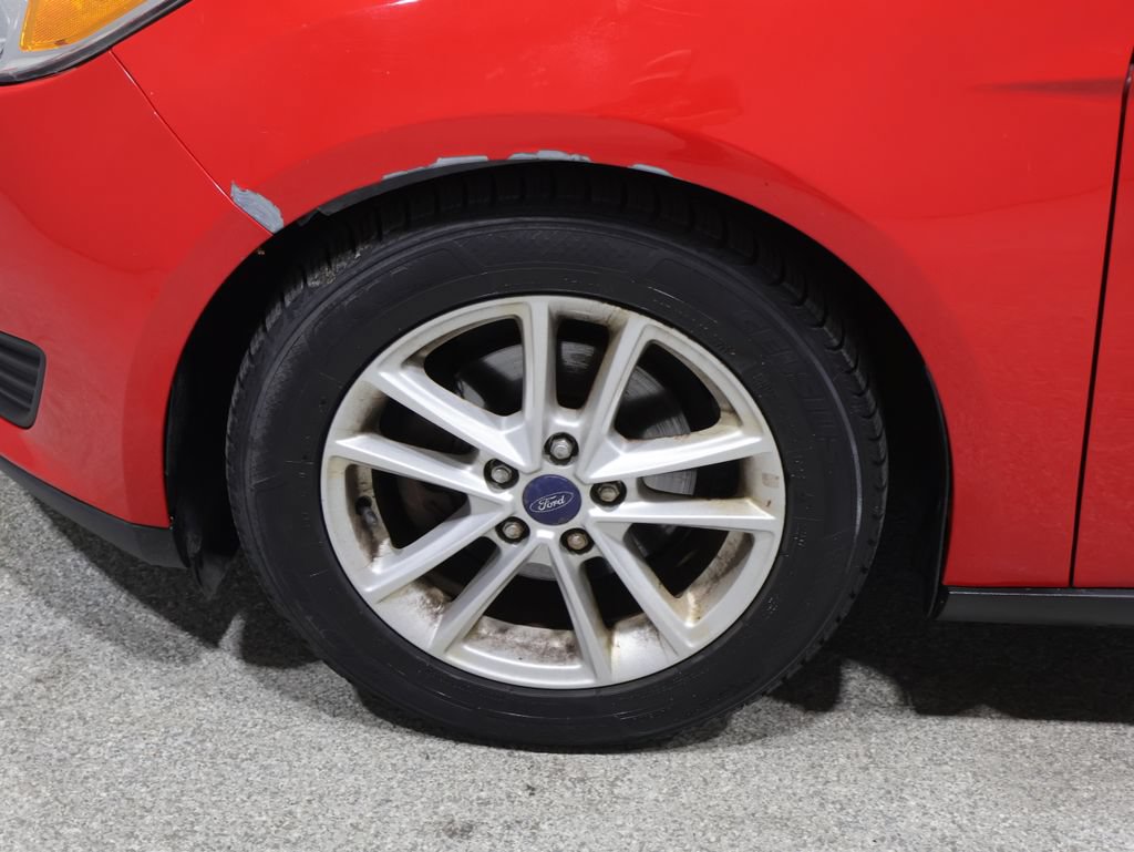 Used 2016 Ford Focus SE FWD image 9