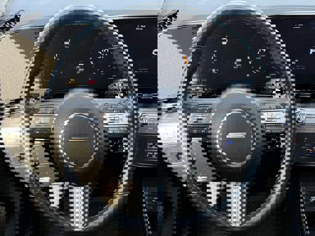 Used 2024 Hyundai Kona SEL w/ Convenience Package image 18