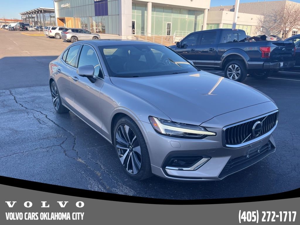 Certified 2023 Volvo S60 B5 Ultimate w/ Climate Package image 3
