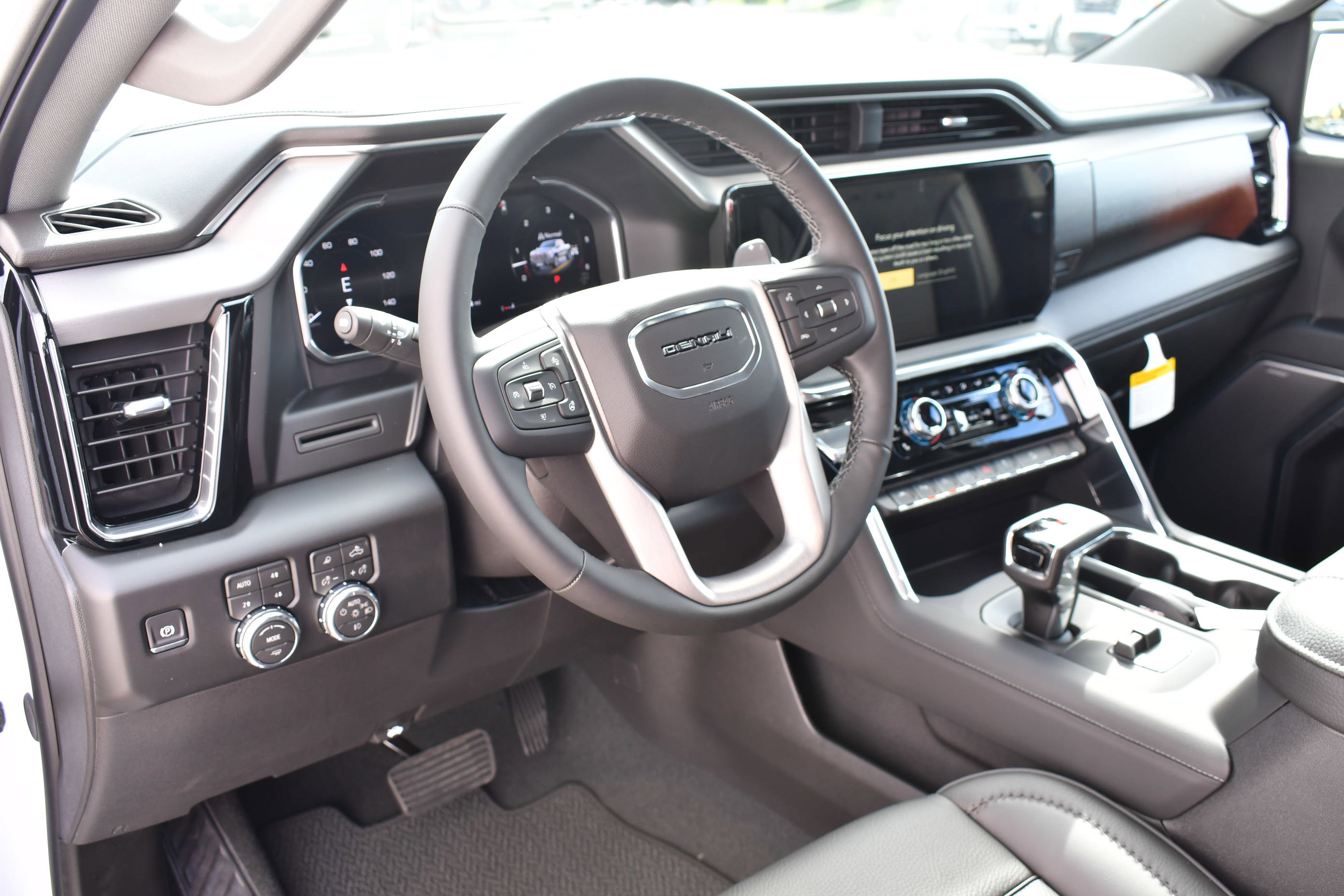 New 2026 GMC Sierra 1500 Denali image 13