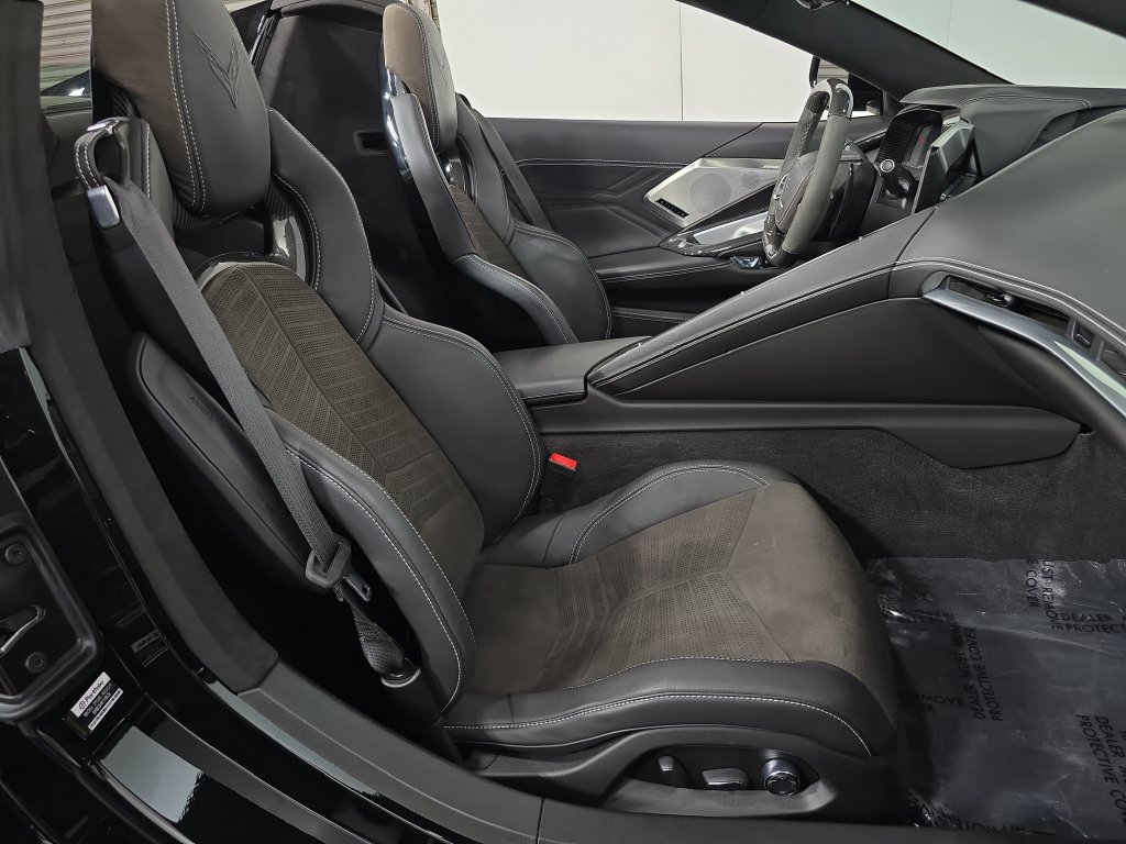 Used 2023 Chevrolet Corvette Z06 RWD image 27