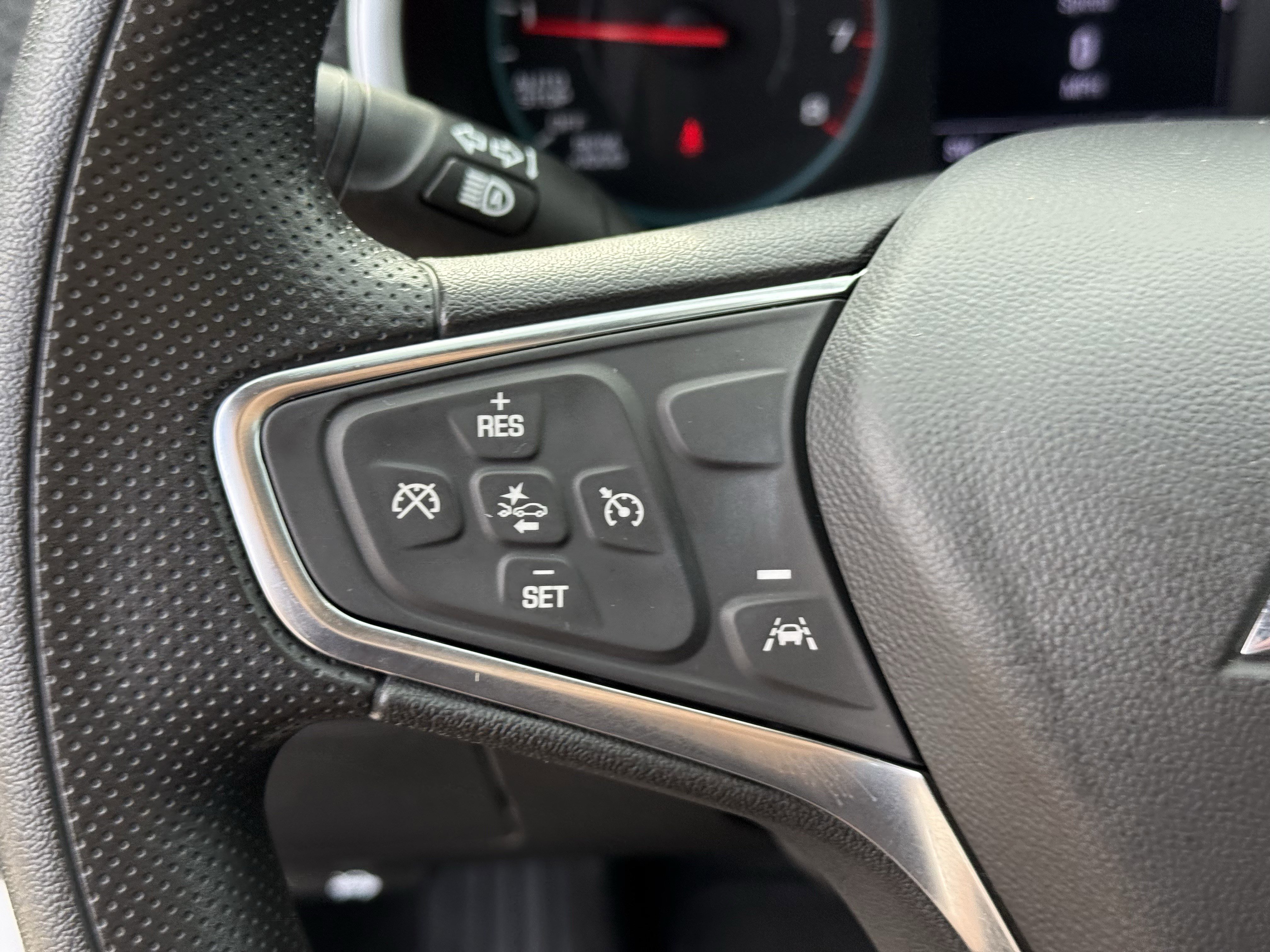 Used 2024 Chevrolet Malibu LT FWD image 16