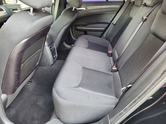 Used 2019 Chrysler 300 Touring w/ Sport Appearance Package RWD image 18