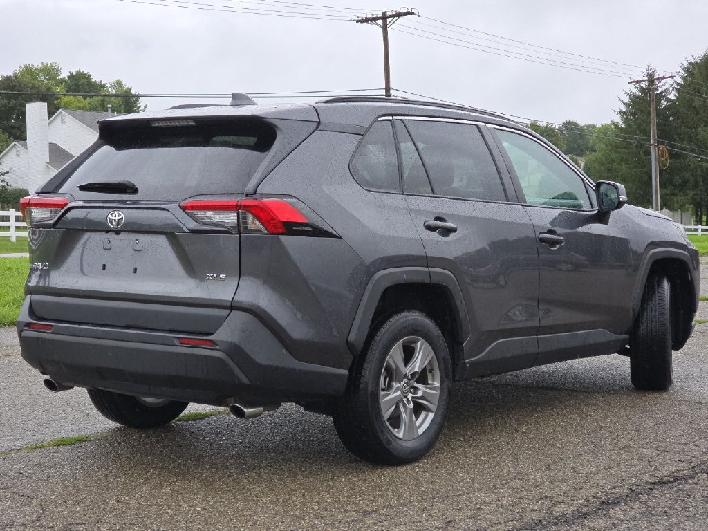 Used 2024 Toyota RAV4 XLE FWD image 19