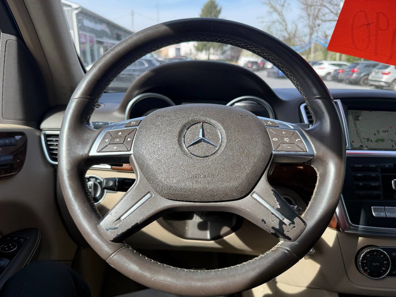 Used 2015 Mercedes-Benz ML 250 BlueTEC 4MATIC image 10