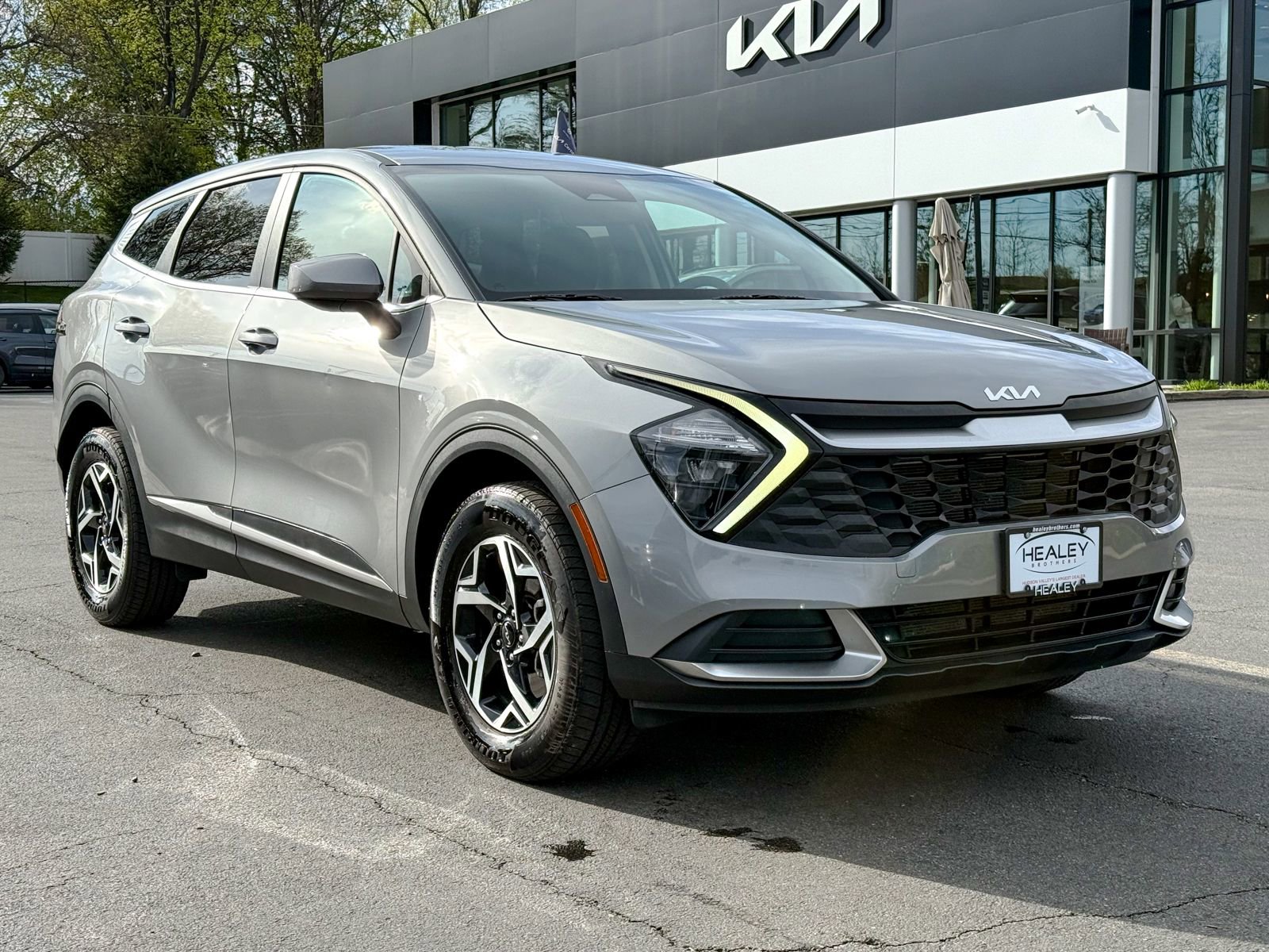 Certified 2023 Kia Sportage LX AWD/4WD image 1
