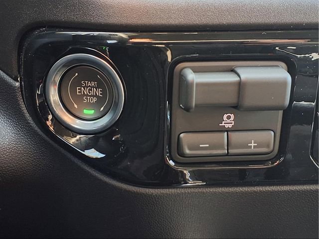 New 2026 GMC Sierra 1500 Elevation image 8