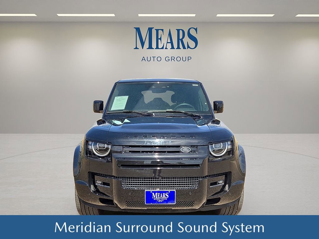 Used 2026 Land Rover Defender 110 V8 AWD/4WD image 9