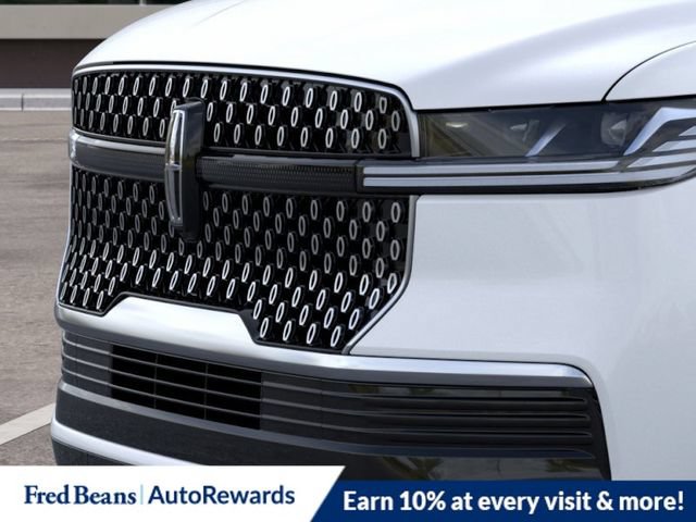 New 2026 Lincoln Navigator L Premier AWD/4WD image 23