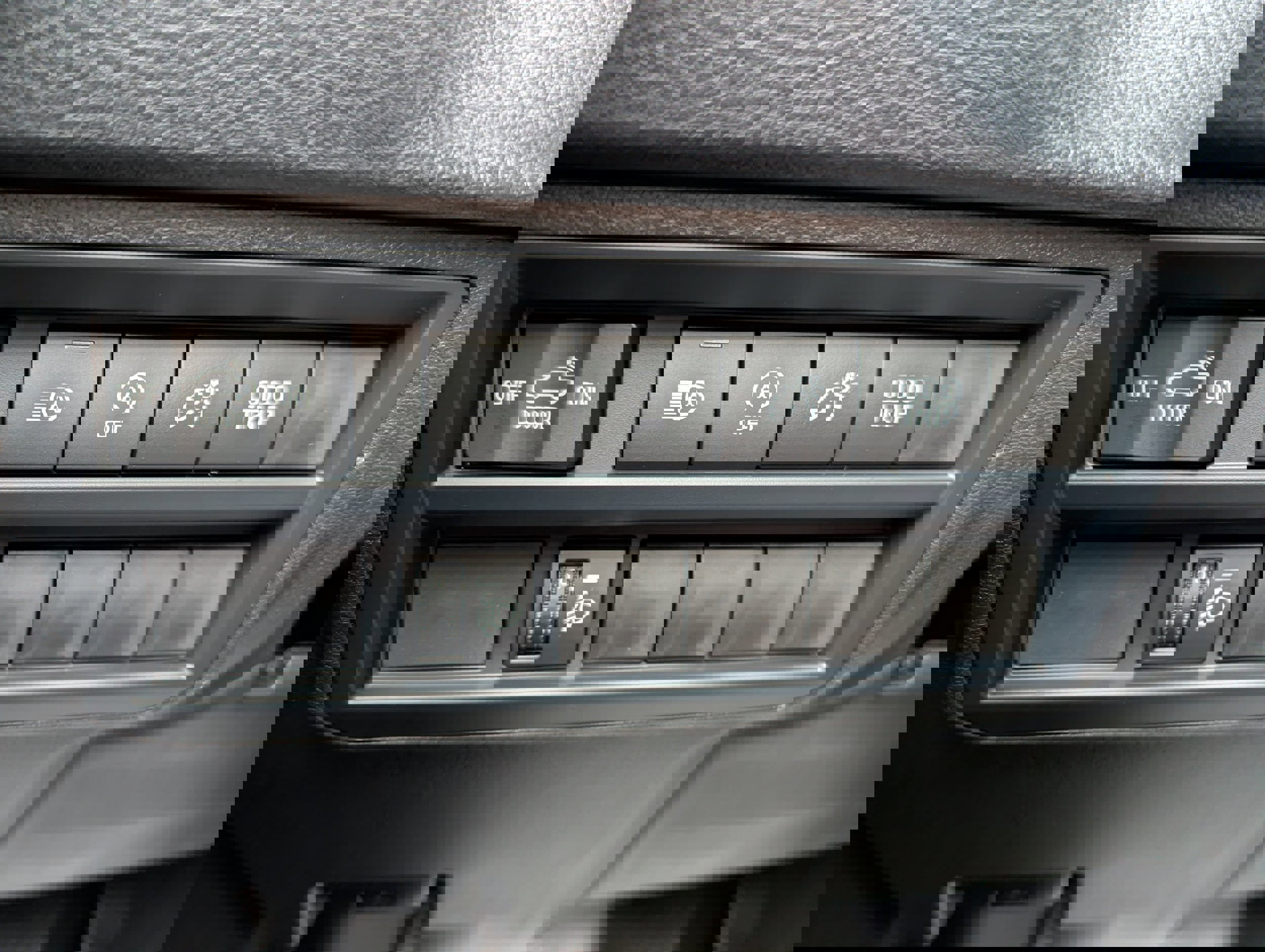 New 2026 Toyota Tundra SR5 image 25