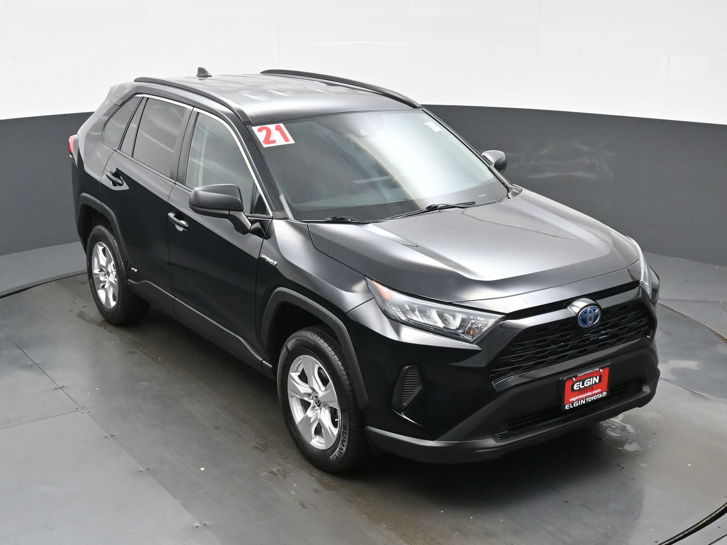 Used 2021 Toyota RAV4 LE AWD/4WD image 32