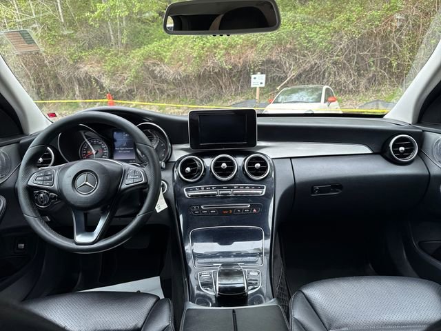 Used 2015 Mercedes-Benz C 300 4MATIC Sedan image 11
